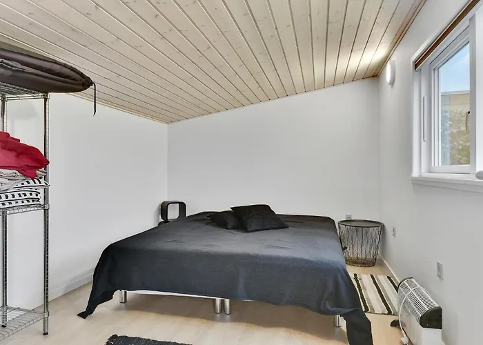 2 Bedroom Gorgeous In Kerteminde